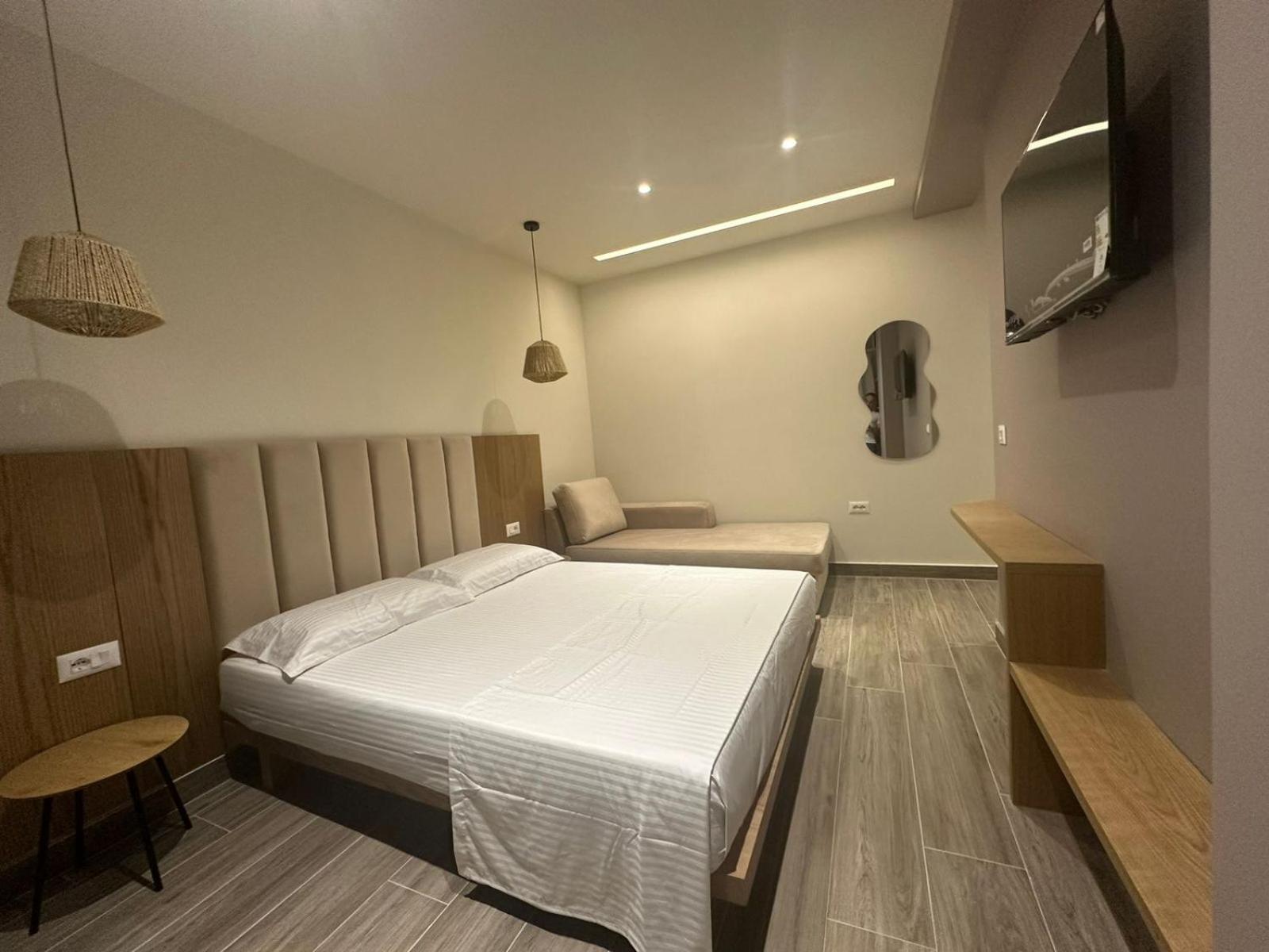Oni Rooms Saranda Екстер'єр фото